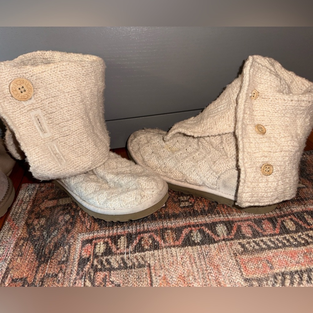 Knit Cream Uggs